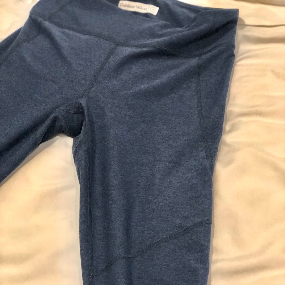 Blue Outdoor Voices Running Leggings